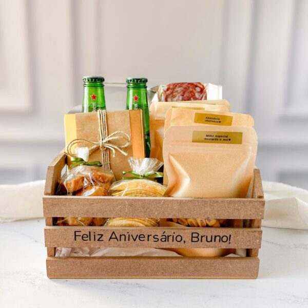 Box Happy Hour M